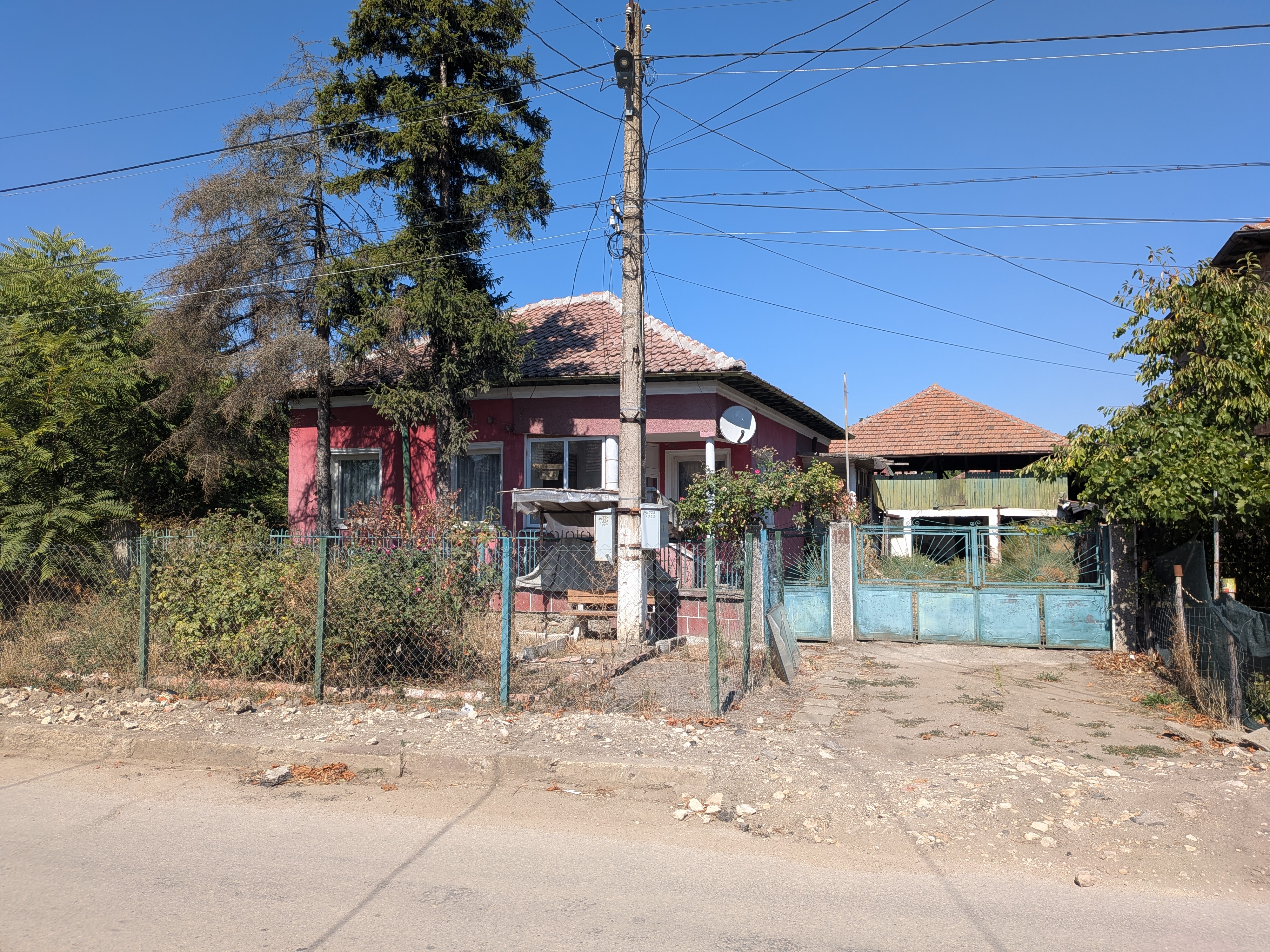 First Street No. 128